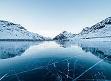 美媒晒詹皇18岁-41岁数据变化：以不变应万变！场均20+6竟是下限